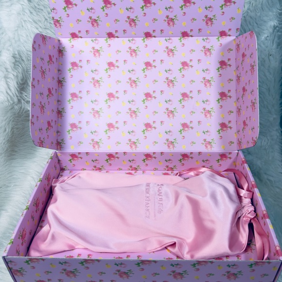 Sold. Not for sale NWT Stanley LoveShackFancy Flip Straw Tumbler Ibiza Sunset - Picture 13 of 13